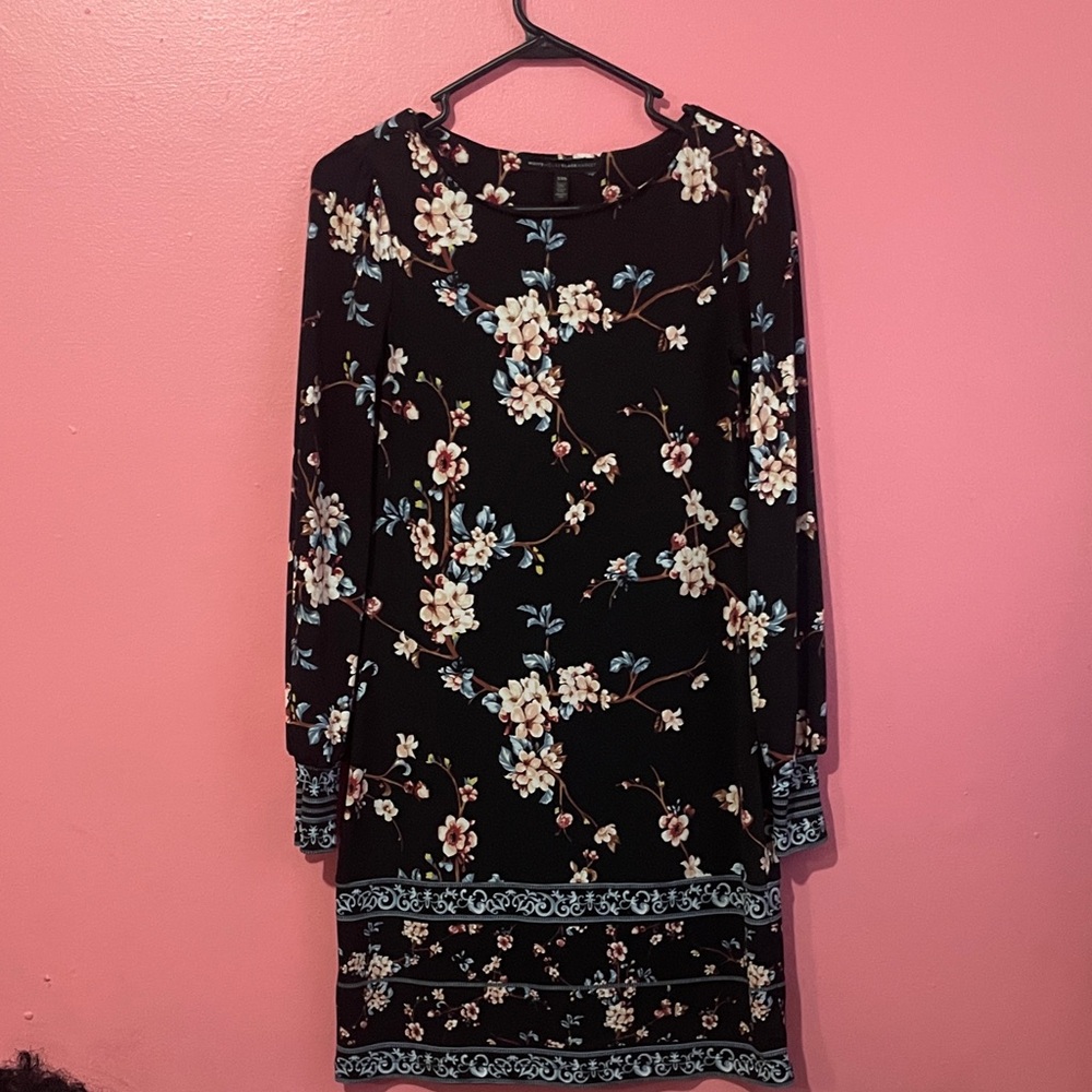 White House Black Market Black Floral Long Sleeve Dress